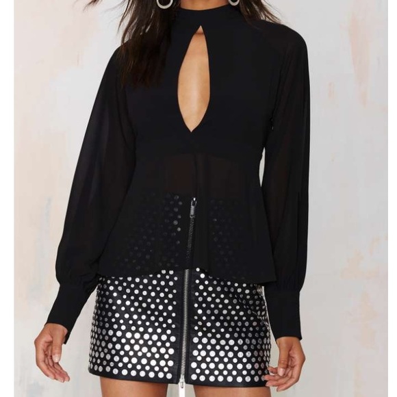 NWT Cute Nasty gal key hole black blouse