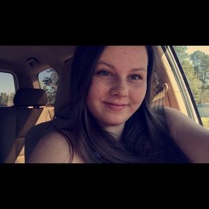 Meet your Posher, Tara