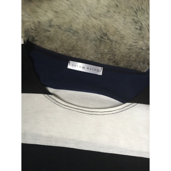 SOLD- NEW Boutique Striped Tunic - Picture 2 of 2