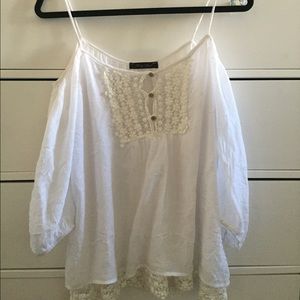 Honey Punch off the shoulder shirt