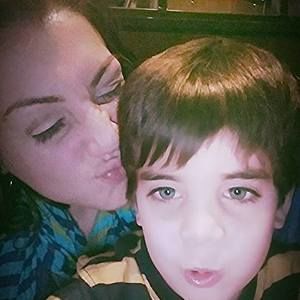 Meet your Posher, Rebecca