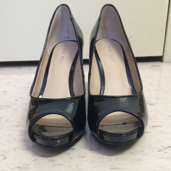 Black peep toe Nine West heels