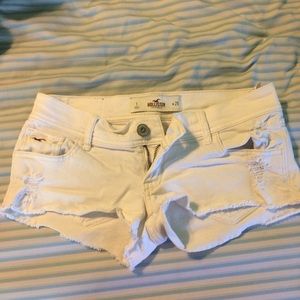 Lightly worn white Hollister short shorts!