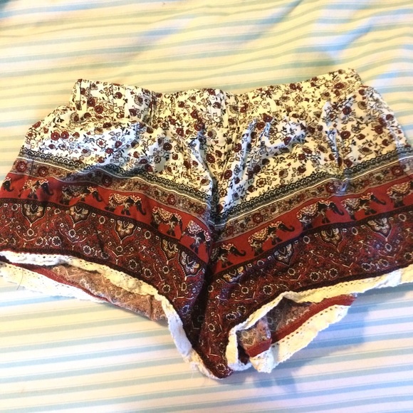 Cloth fabric F21 shorts!