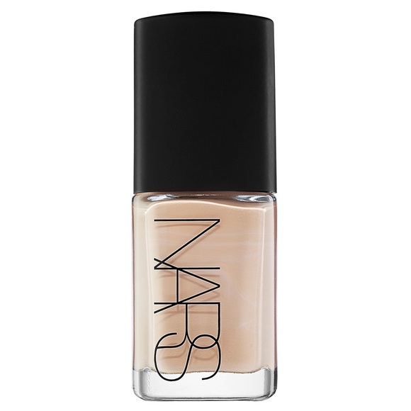 Nars Sheer Matte Foundation in Ceylan