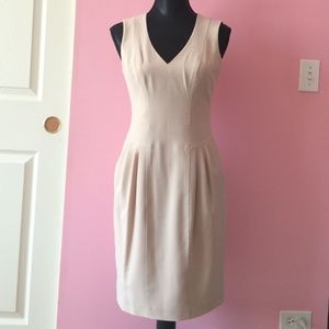 VINCE CAMUTO TAN DRESS