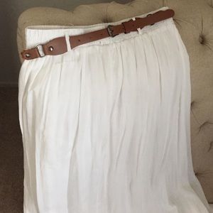 White maxi skirt