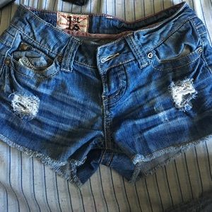 Cute jean shorts