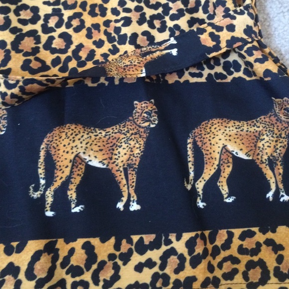 Size M or larger Small Animal Print top - Picture 4 of 4