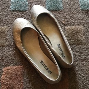 I loved these so much I bought three pairs!