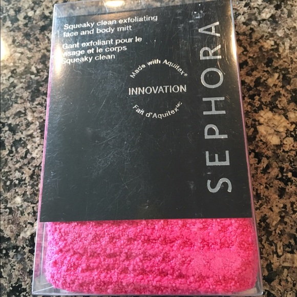 Sephora face and body mitt & 2 Veet kits