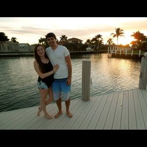 Meet your Posher, Lara