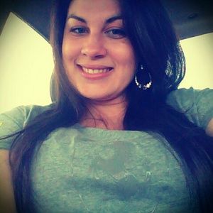 Meet your Posher, Rachel