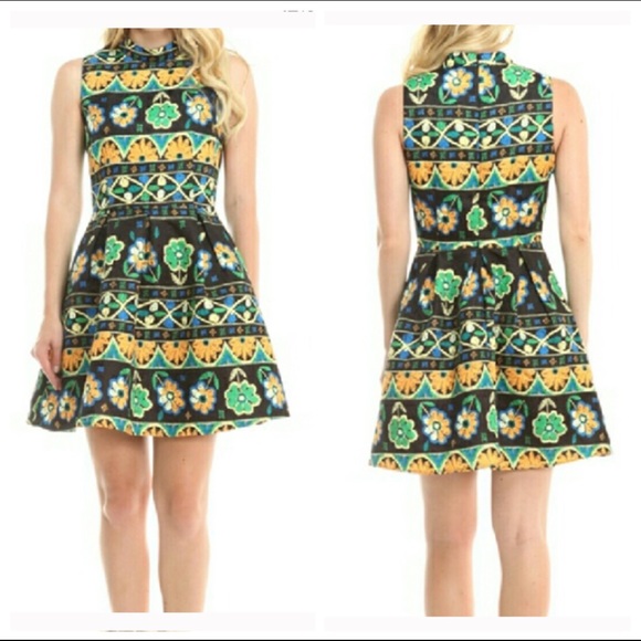 Moon Collection Dresses & Skirts - Moon Collection floral dress