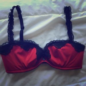 Sexy red VS bra!