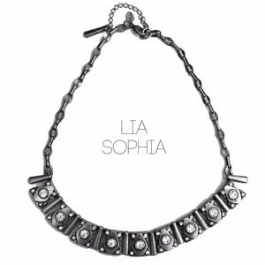 💎Lia Sophia Matrix Necklace Silver w/cut Crystals