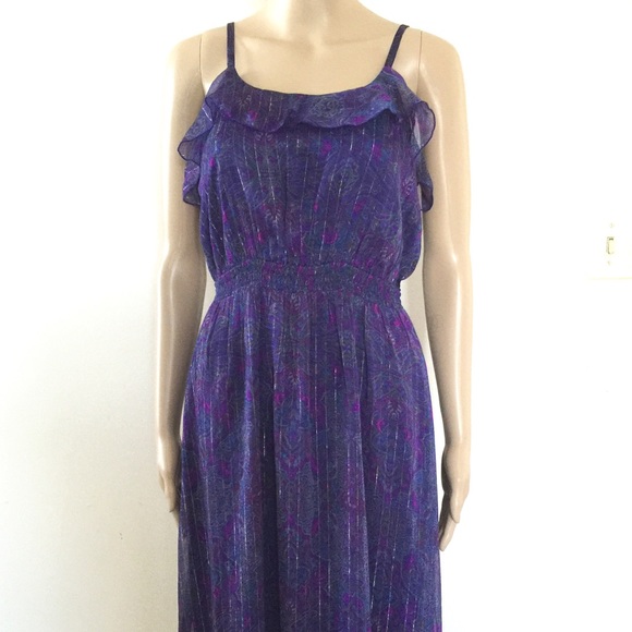 Express Paisley Print Maxi Dress - Picture 2 of 4