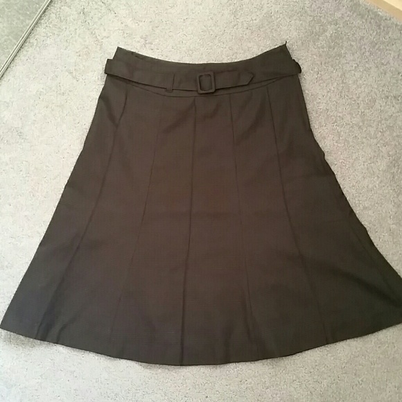 **donating soon** Beautiful skirt