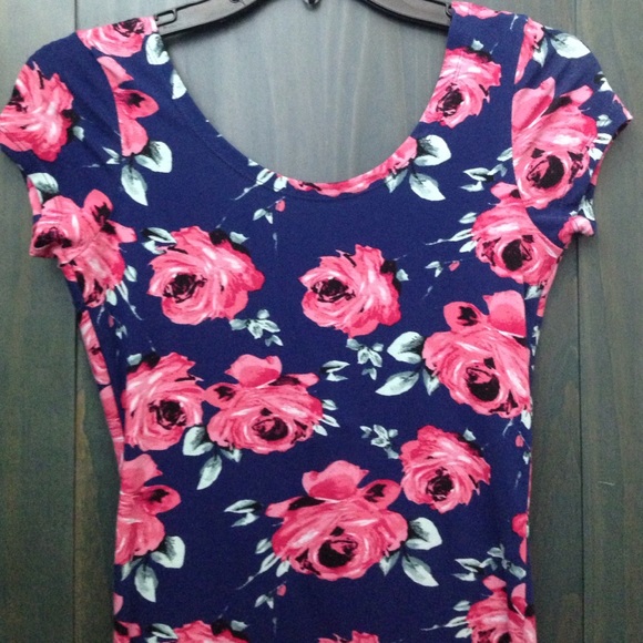 Floral body con dress