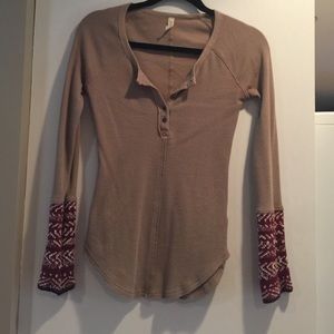 Free People shirt with knit, bell sleeves!