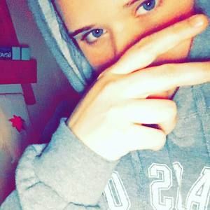 Meet your Posher, Hayley