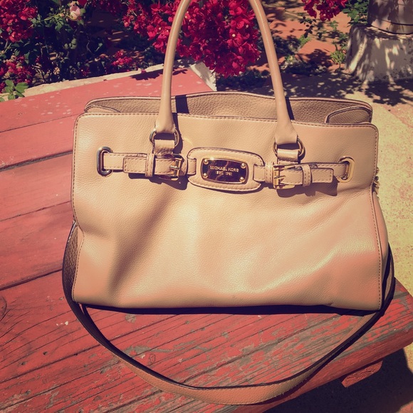 Michael Kors Handbags - Michael Kors bag. Price was reduced!
