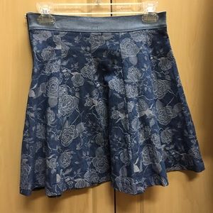 Denim skirt