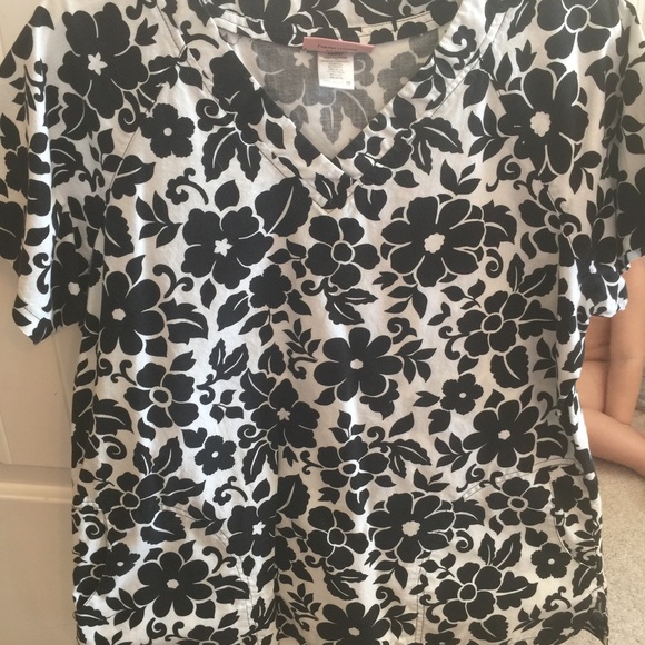 Black and white scrub top