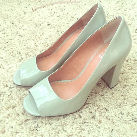 Vince Camuto Pumps.