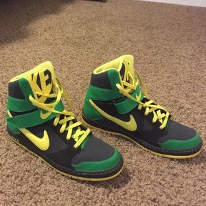 Nike men's size 11.5.  Worn only a few times.