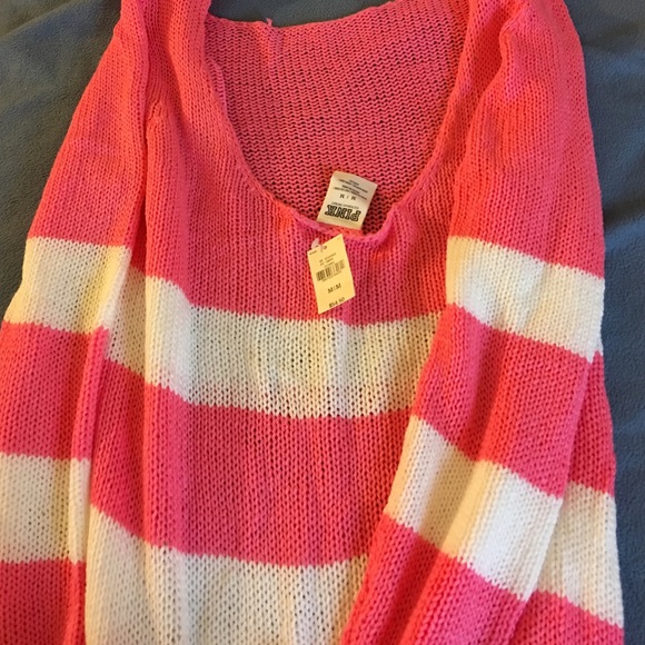 Pink - Picture 2 of 2