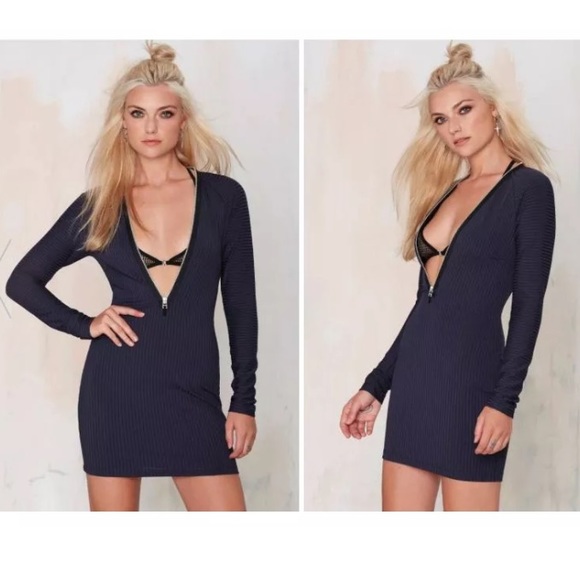 NWT NastyGal long way ribbed dress - navy sz M - Picture 1 of 2