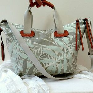 🎉HP🎉 6/20 Sanctuary Clothing Bodega Satchel