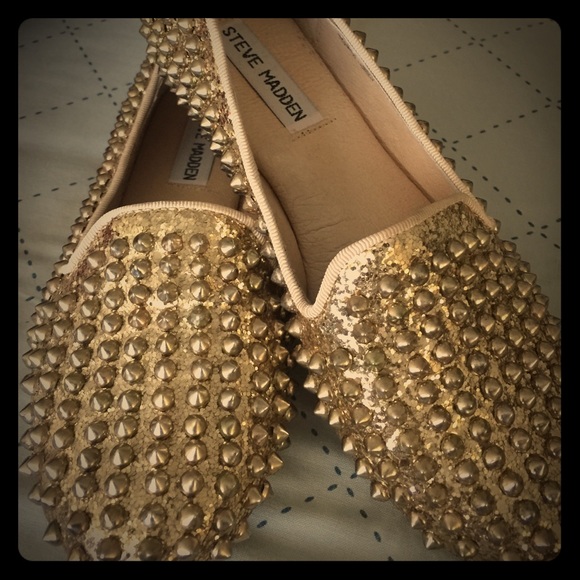 Steve Madden studded shoes size 6.5