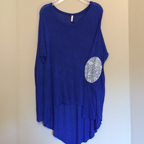 Hi-Lo long sleeve top