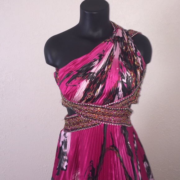 Prom Dress - Picture 2 of 4