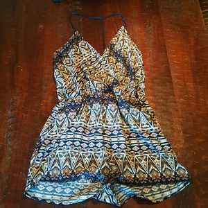 Adjustable T back/backless short jumper