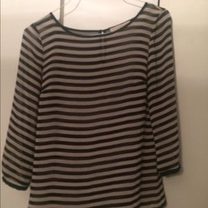 Loft strip top size small
