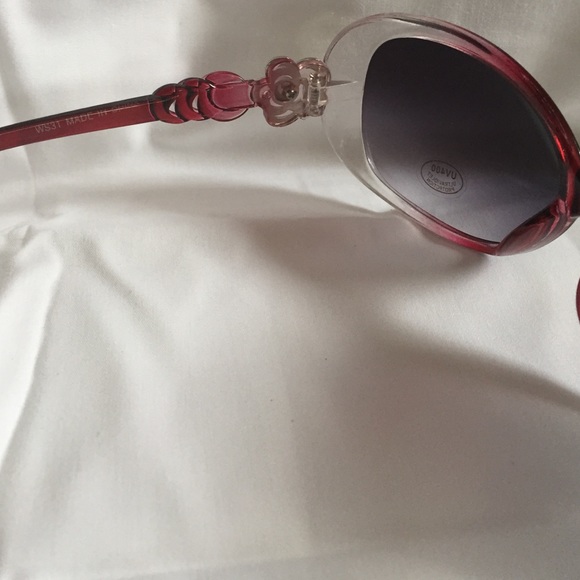 STYLISH DIVA SUNGLASSES - Picture 2 of 3