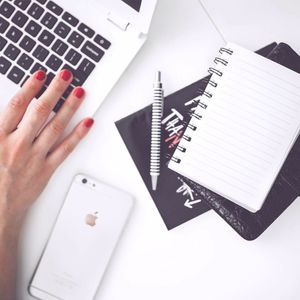 Meet your Posher, Dolly