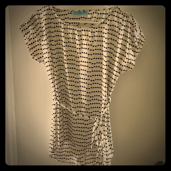 Aina Be White Dimond Blouse