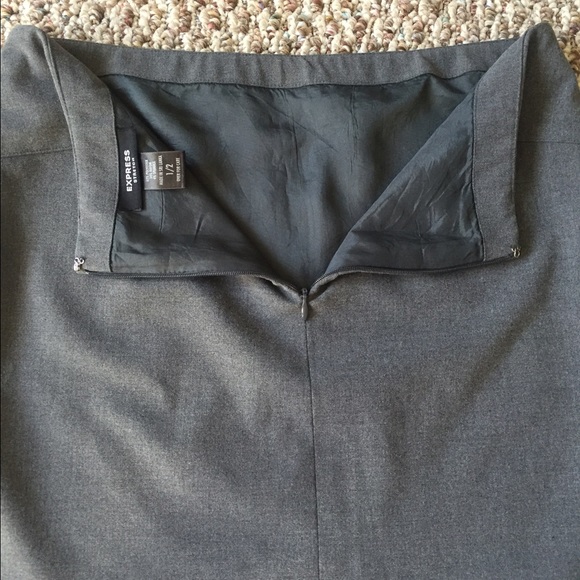 Grey Express skirt - Picture 3 of 4
