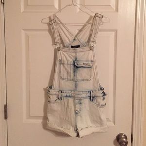 Mossimo white wash denim overalls