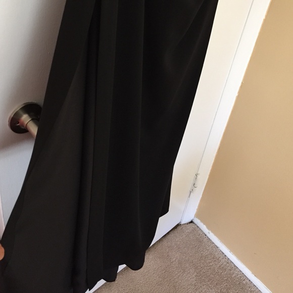 Halston Heritage one shoulder black gown - Picture 3 of 4