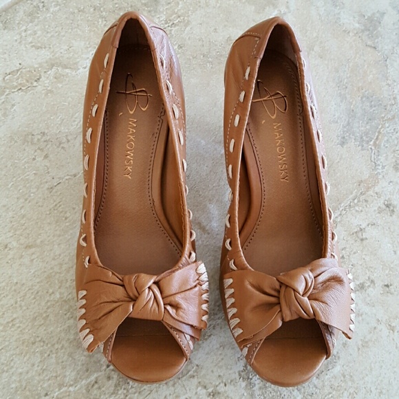B.makowsky little heel leather shoes 5M
