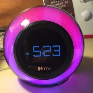 IHome Bluetooth Speaker/Charger