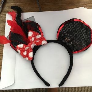 Minnie Mouse Ears!