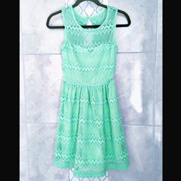 Mint lace cocktail dress NWT