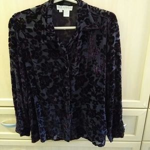 🎀Brushed velvet black shirt🎀