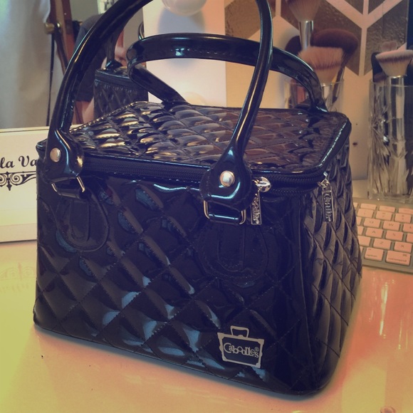 Make up carry bag